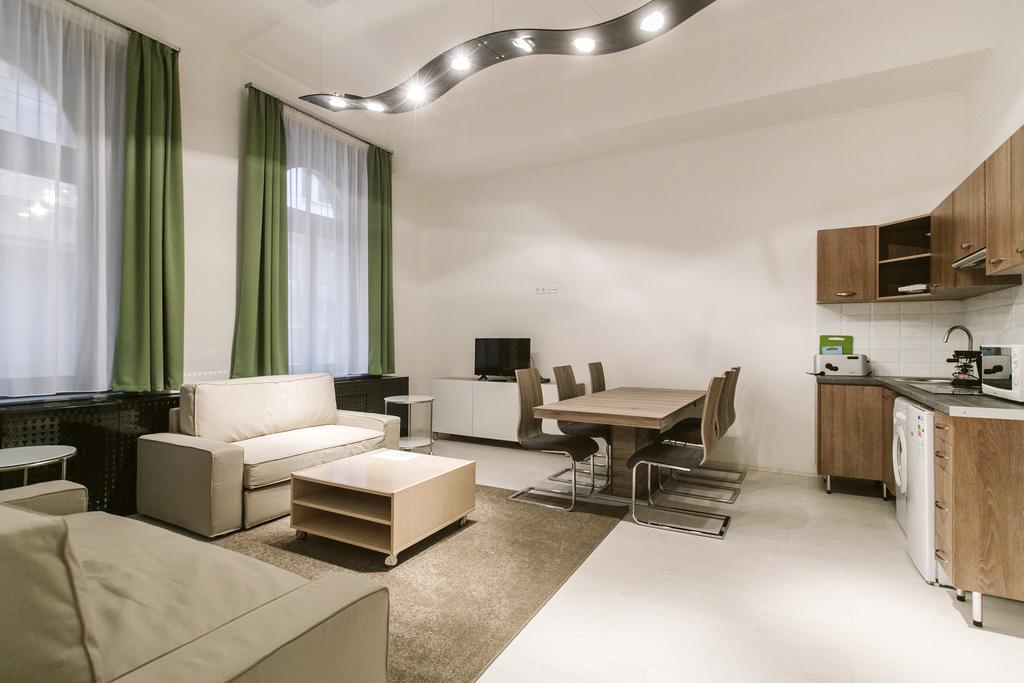 Dnd Apartments Astoria Szentkiralyi Street بودابست المظهر الخارجي الصورة
